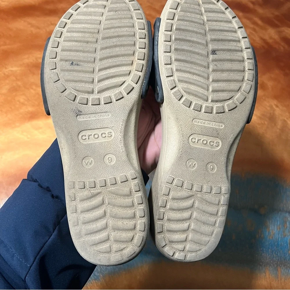 Crocs Cobbler Slide Sandals size 9 tan black wedge comfort shoe